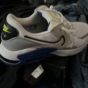 Brand new air max for sale to little